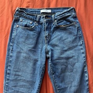 LEVIS SLIM STRAIGHT LEG JEANS